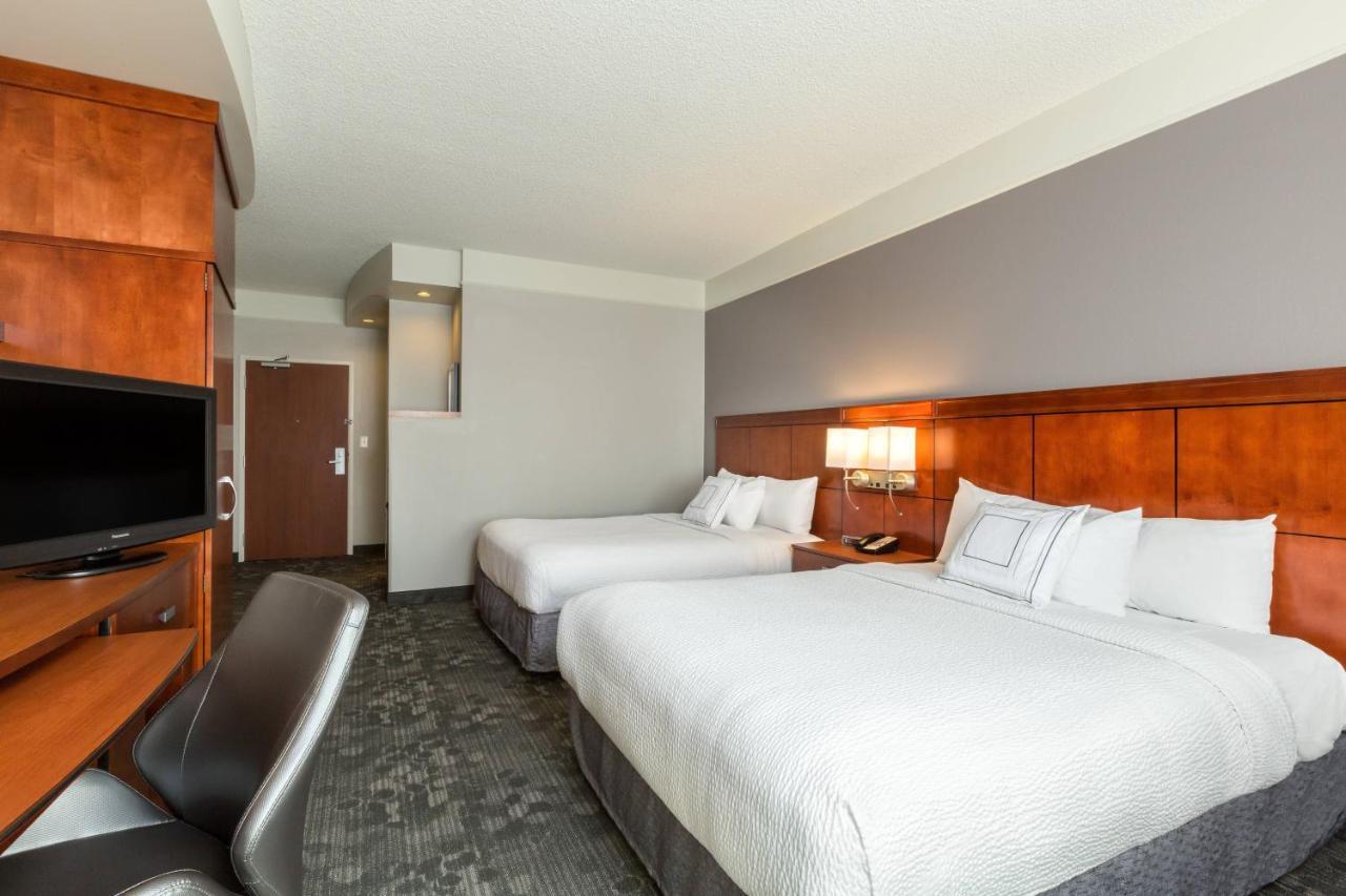Courtyard By Marriott Houston Galleria Esterno foto