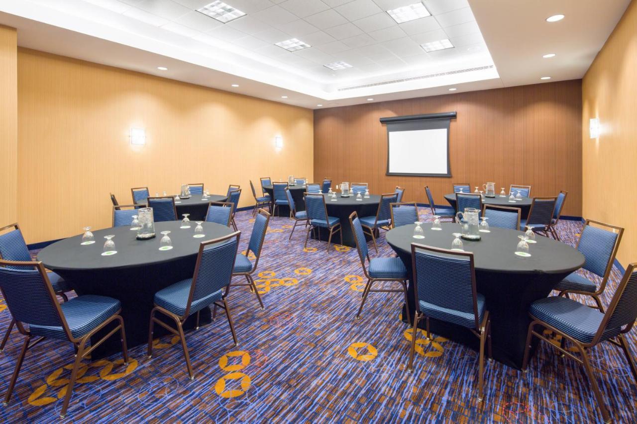 Courtyard By Marriott Houston Galleria Esterno foto