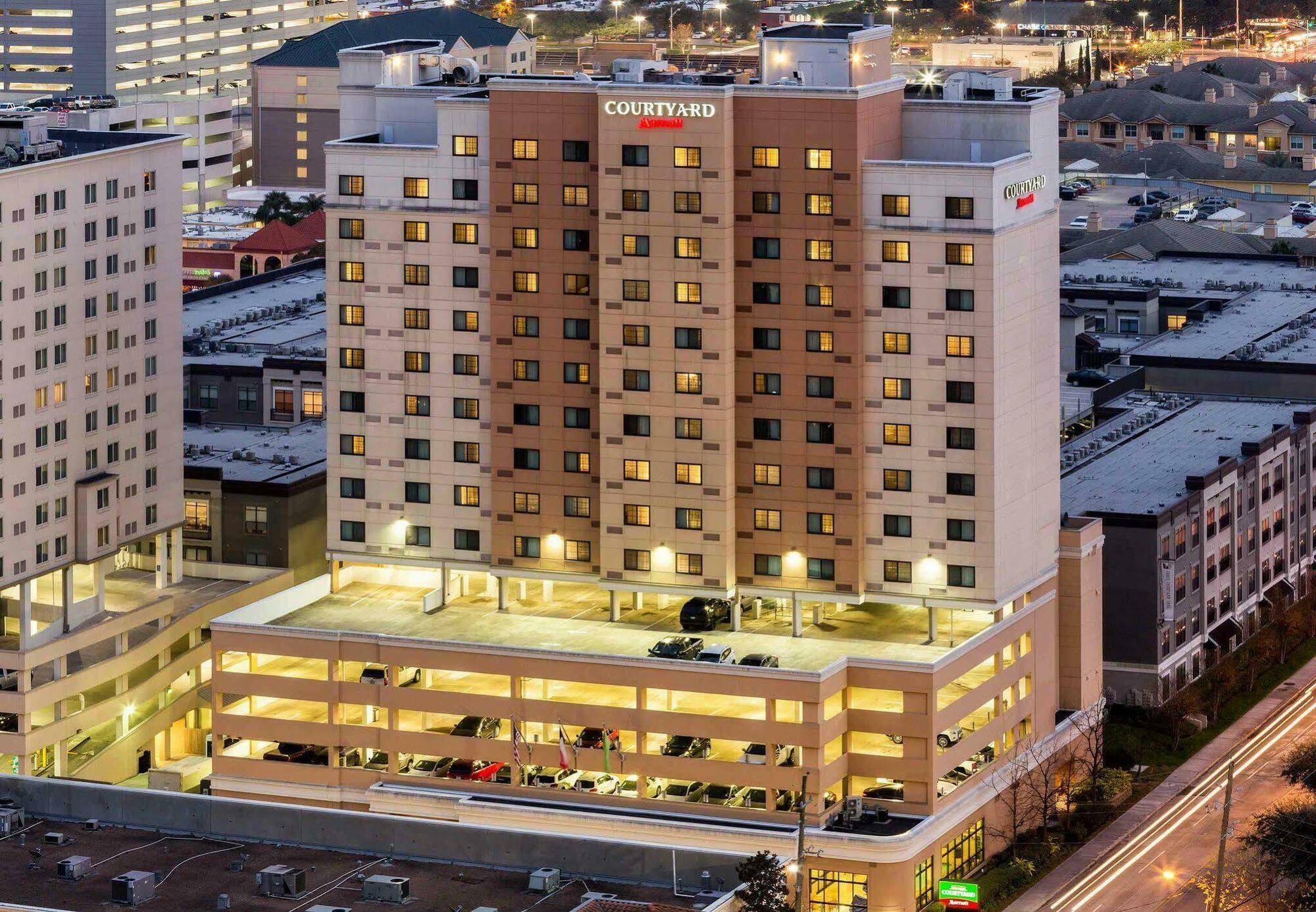 Courtyard By Marriott Houston Galleria Esterno foto